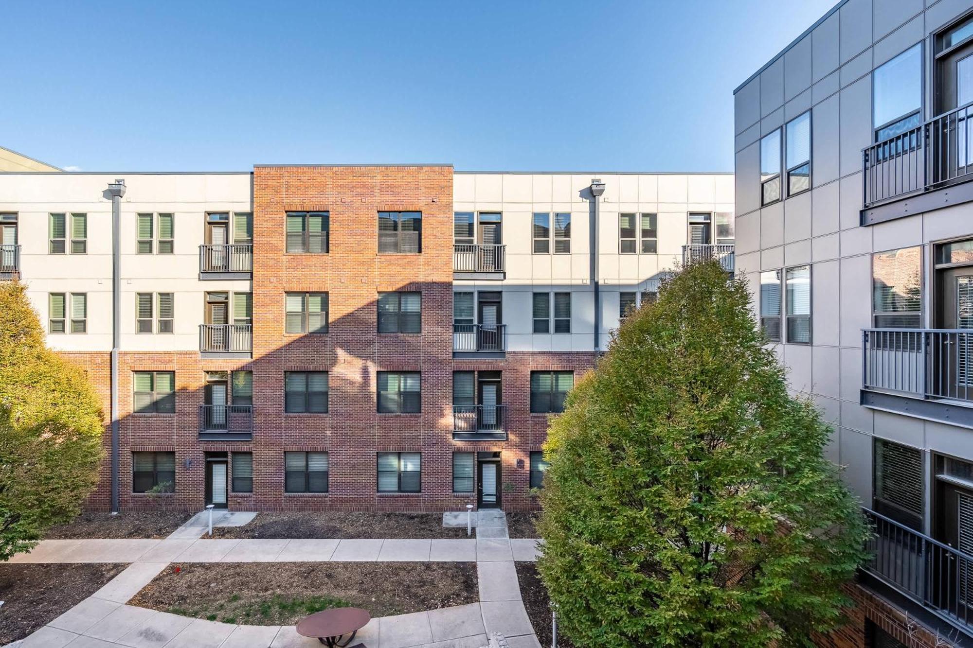 Free Parking Gym & Pool Downtown At Cityway Indianapolis Exterior photo